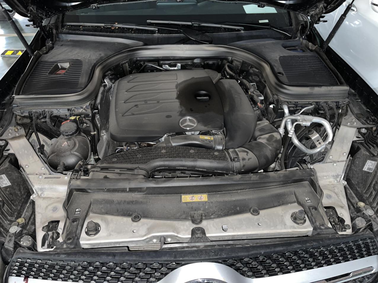 新车glc300l豪华发动机机油盖漏_奔驰glc车友圈_懂车帝