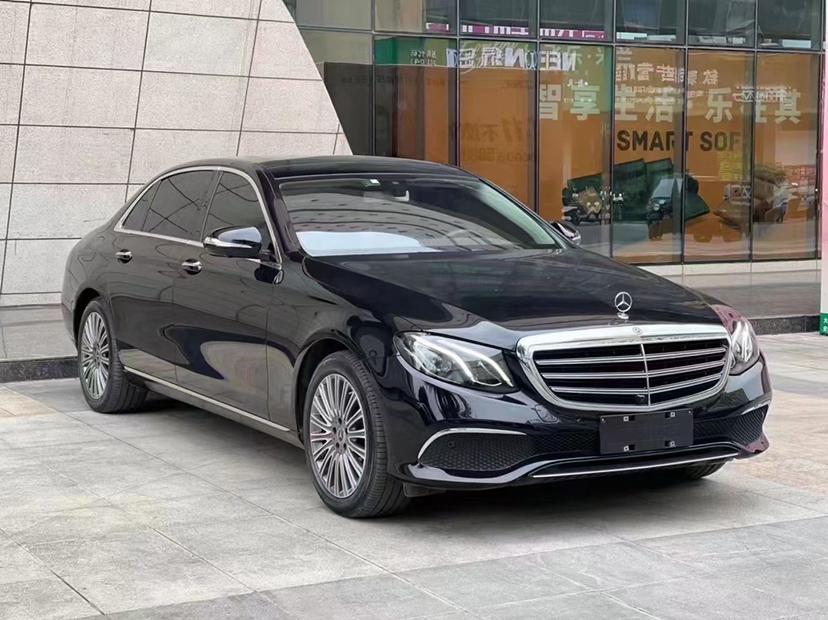 奔驰e300立标