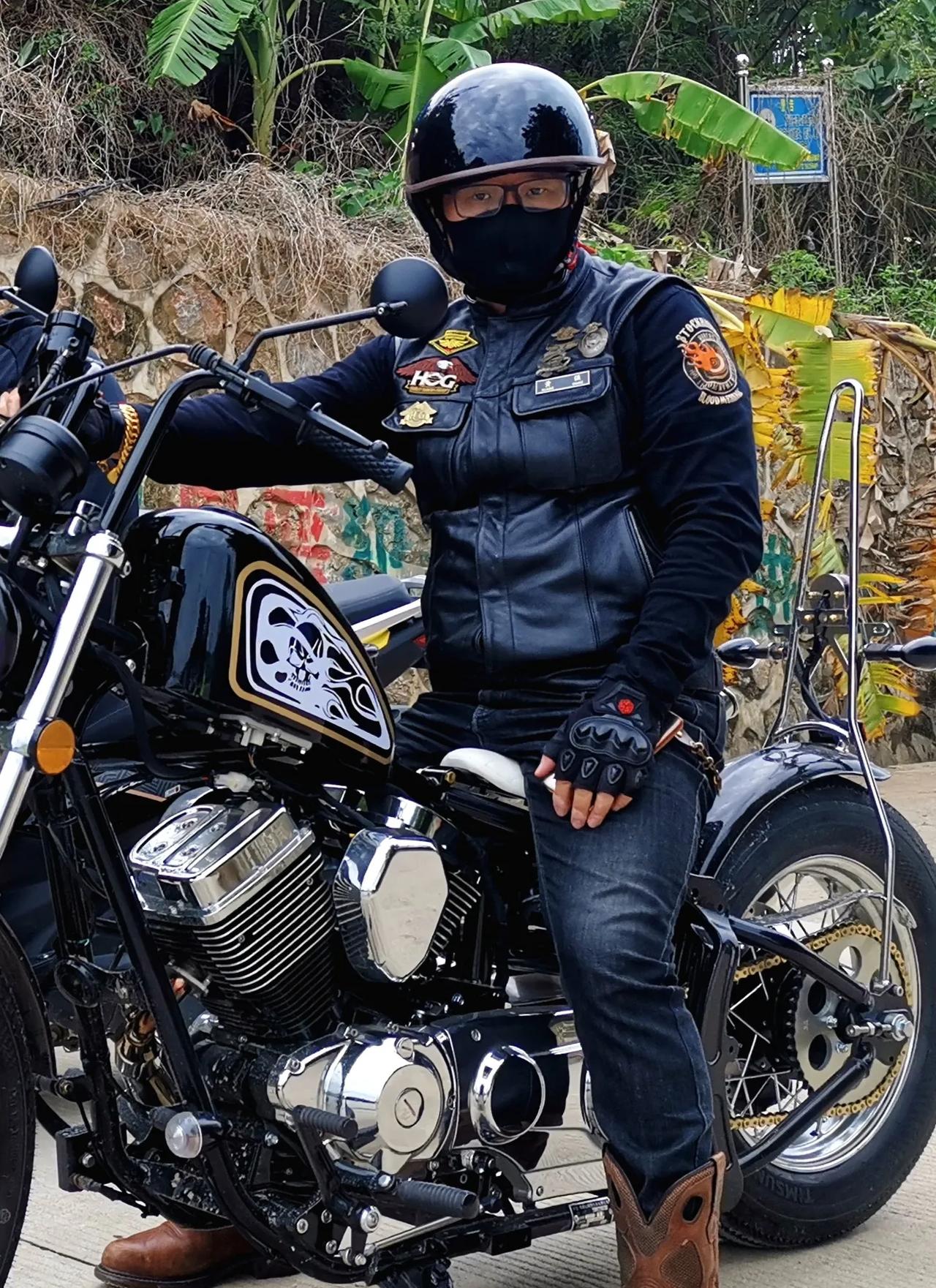 机车生活#广西首台柴特娜迦250复古太子车今天上牌,四个不