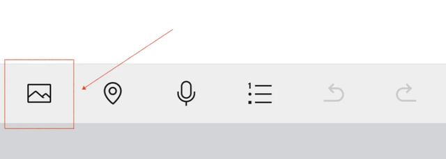 [云端阿诗玛朋友圈自动评论]，怎么加旁边女生微信