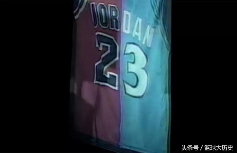 nba热火队为什么退役(队史退役的第一件球衣！为什么热火会退役乔丹的球衣？)