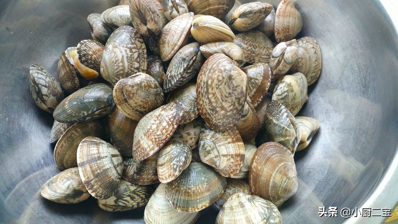 花蚬子的家常做法花蚬子这样做吃着不牙碜辣爽鲜香