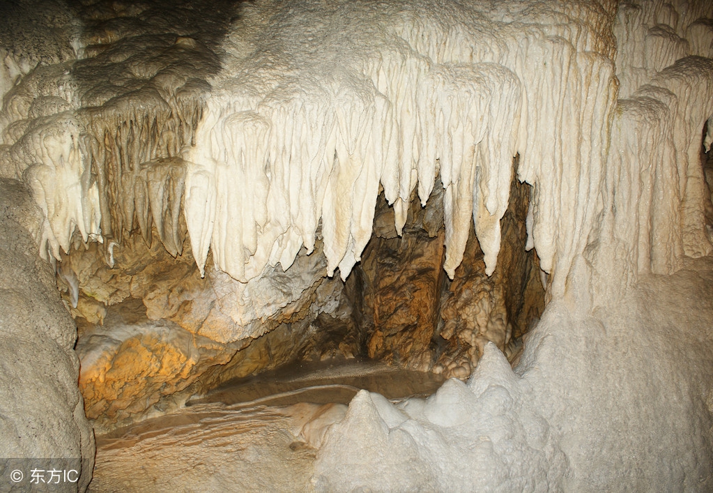 钟乳石的功效与作用(溶洞旅游) - 行就行