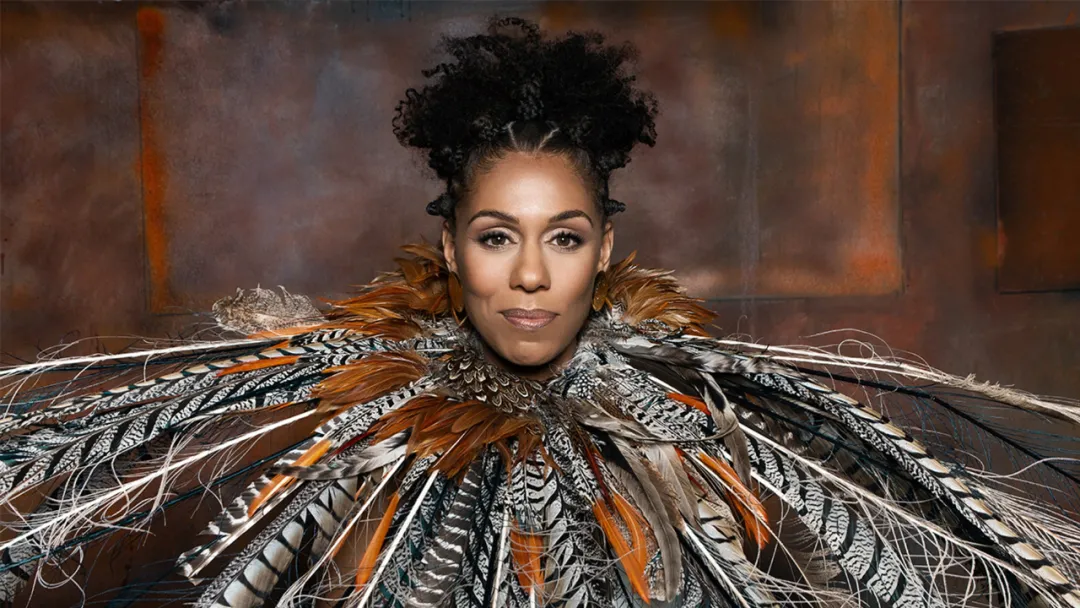 真实版“在逃公主”火爆全网：1岁被弃养，28岁竟被发现是公主