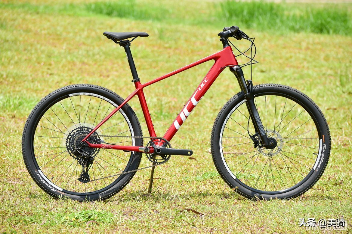 raceucc竞争者race碳纤维山地车评测