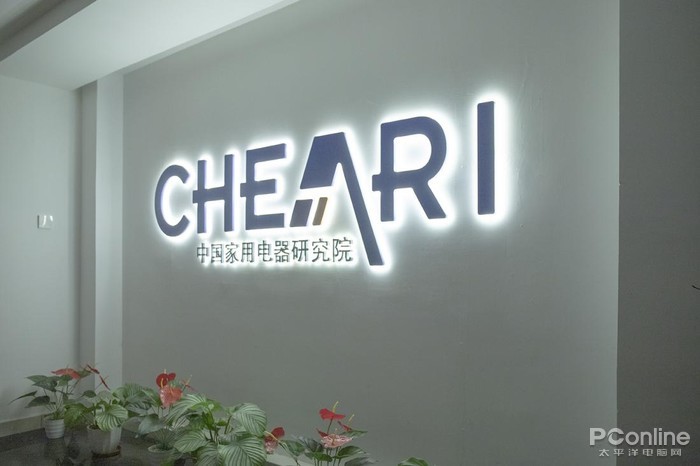 为啥别人家的浴室那么大气？因为选对了热水器