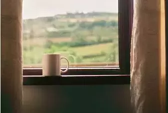 被公司开除的前一天，我做了一件事，升职加薪了