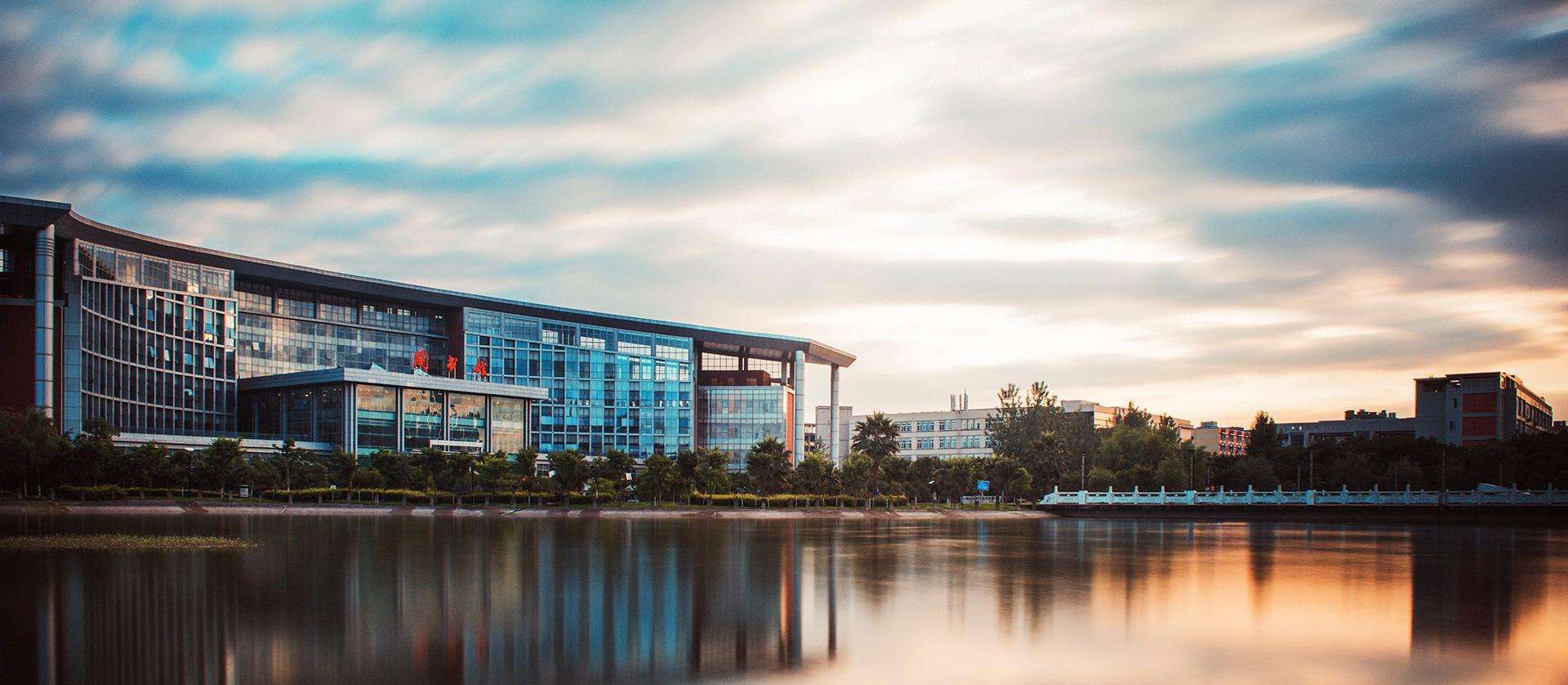 2022年重庆市大学排名最新出炉：重庆大学继续领跑，全国排34名