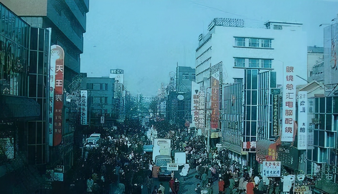 1993年，浙江女子给3名小乞丐30元路费，20年后乞丐拿一百万报恩