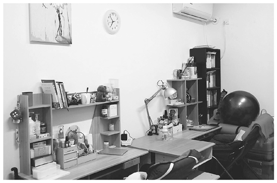 “招聘新教师就像相亲”，“有房”能加分