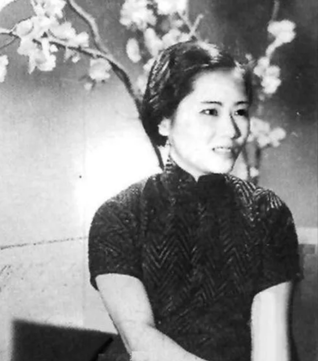 冲上热搜！十三部委重磅发文：两院院士增选中，优先支持女性！