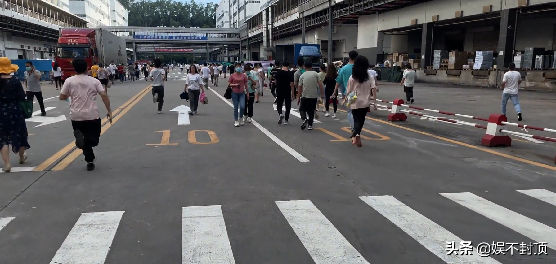 深圳有哪些电子厂招聘普工（深圳最大的电子厂）