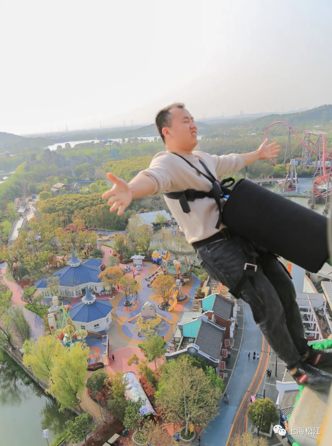 上海欢乐谷蹦极多少米，上海观乐谷蹦极高度介绍