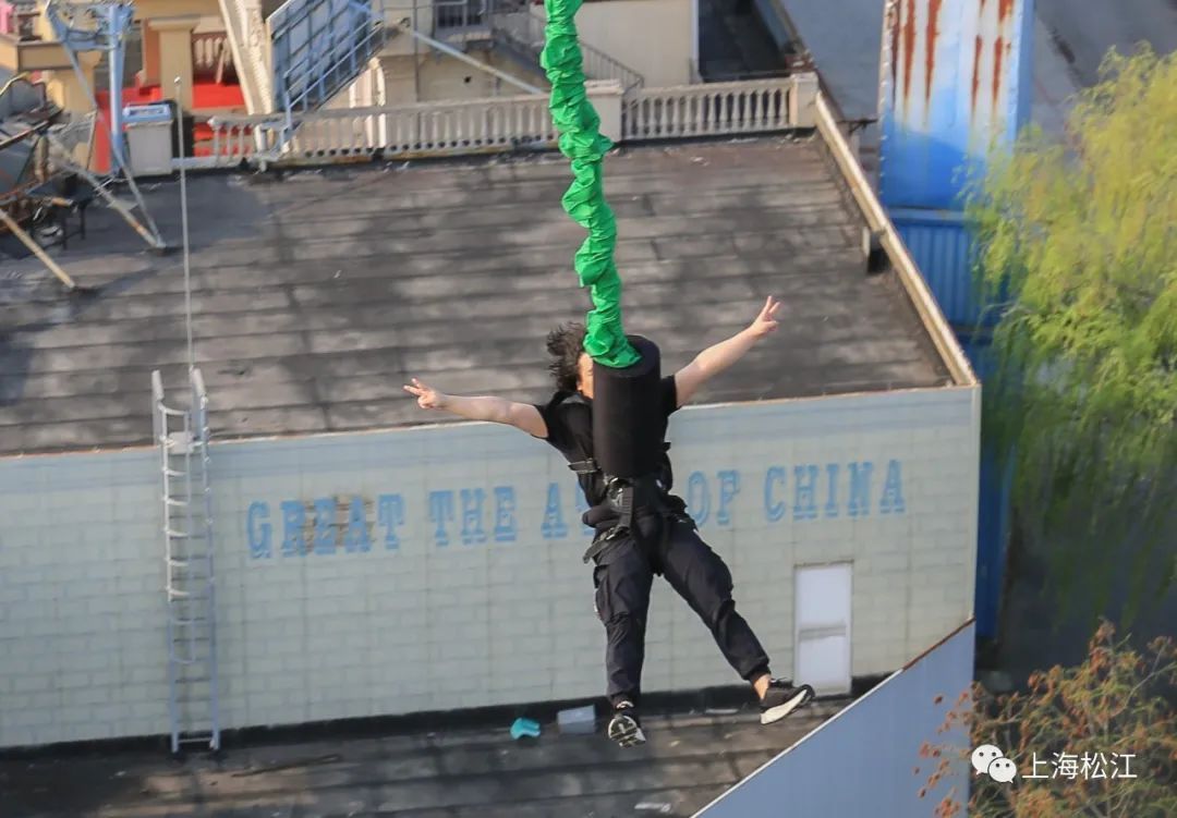 上海欢乐谷蹦极多少米，上海观乐谷蹦极高度介绍