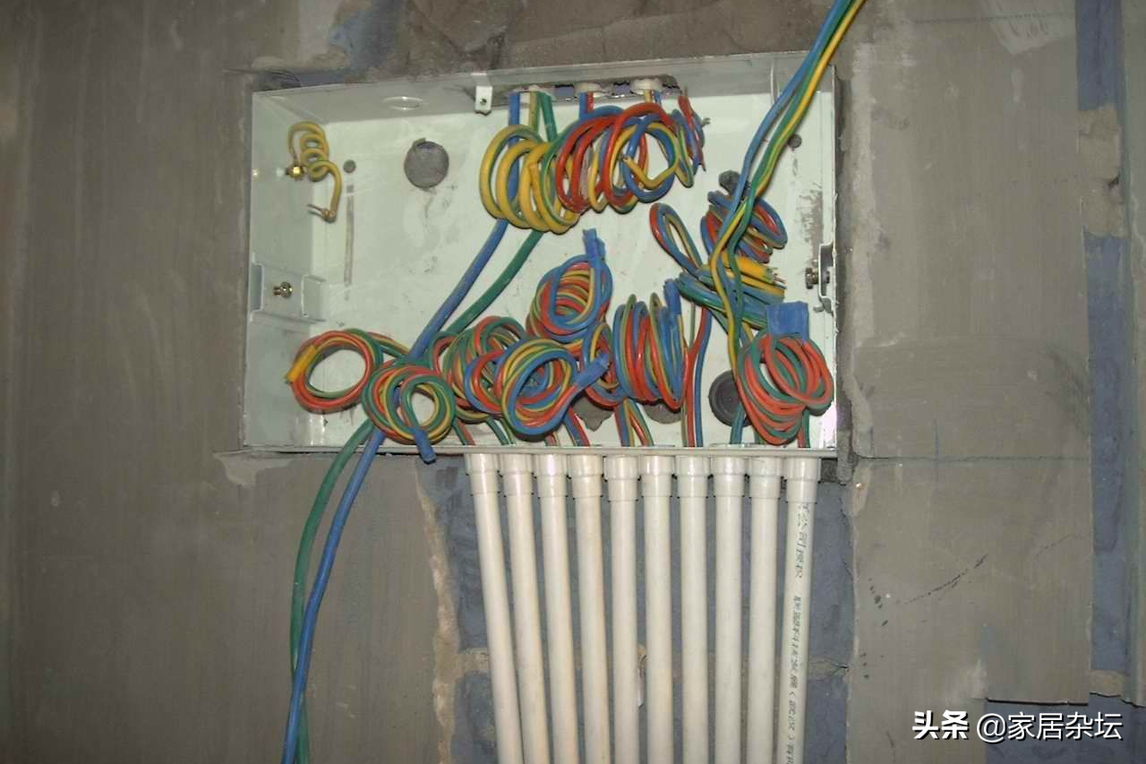家装电线连接方法大全：安全穿线与正确接线技巧