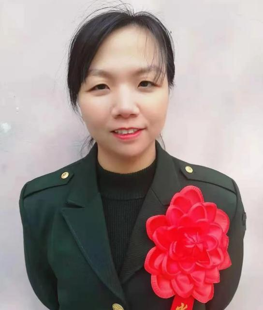 立志报国！广东大学生携笔从戎，担任连队狙击手、迫击炮手，还参加国庆阅兵