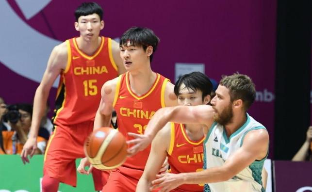 王哲林被nba选中为什么不去(王哲林为何错失NBA？球探报告4词8字，给出答案)