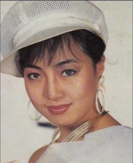 知名女演员原华：与央视名嘴沙桐离婚后，嫁圈外人生一子幸福美满