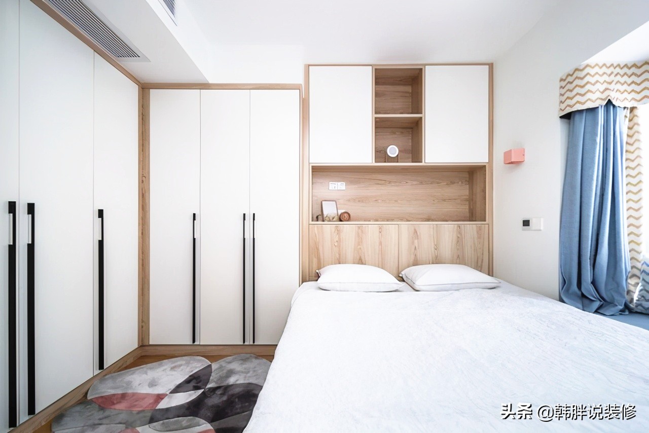 她家的110㎡新房，坚持砸掉客厅和书房的隔断墙，效果让人惊艳