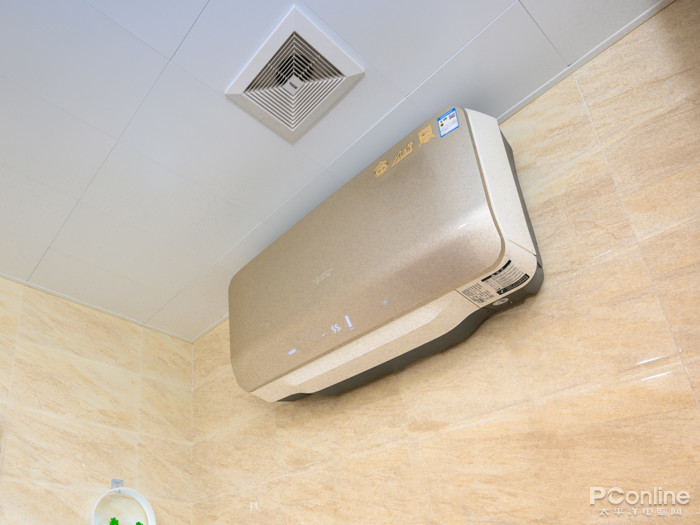 为啥别人家的浴室那么大气？因为选对了热水器