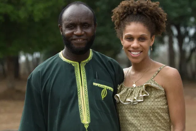 真实版“在逃公主”火爆全网：1岁被弃养，28岁竟被发现是公主