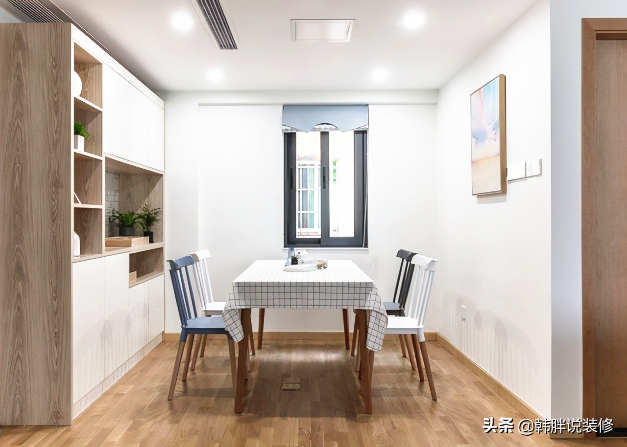 她家的110㎡新房，坚持砸掉客厅和书房的隔断墙，效果让人惊艳