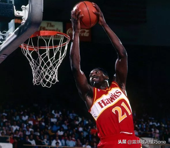 nba球员的衣服都有哪些(美球迷评NBA历史30大最美球衣：湖人3件上榜，乔丹公牛球衣最经典)