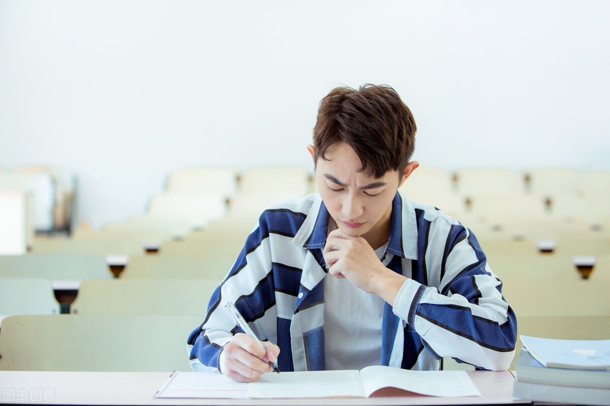 先合同义务（先签保险合同）