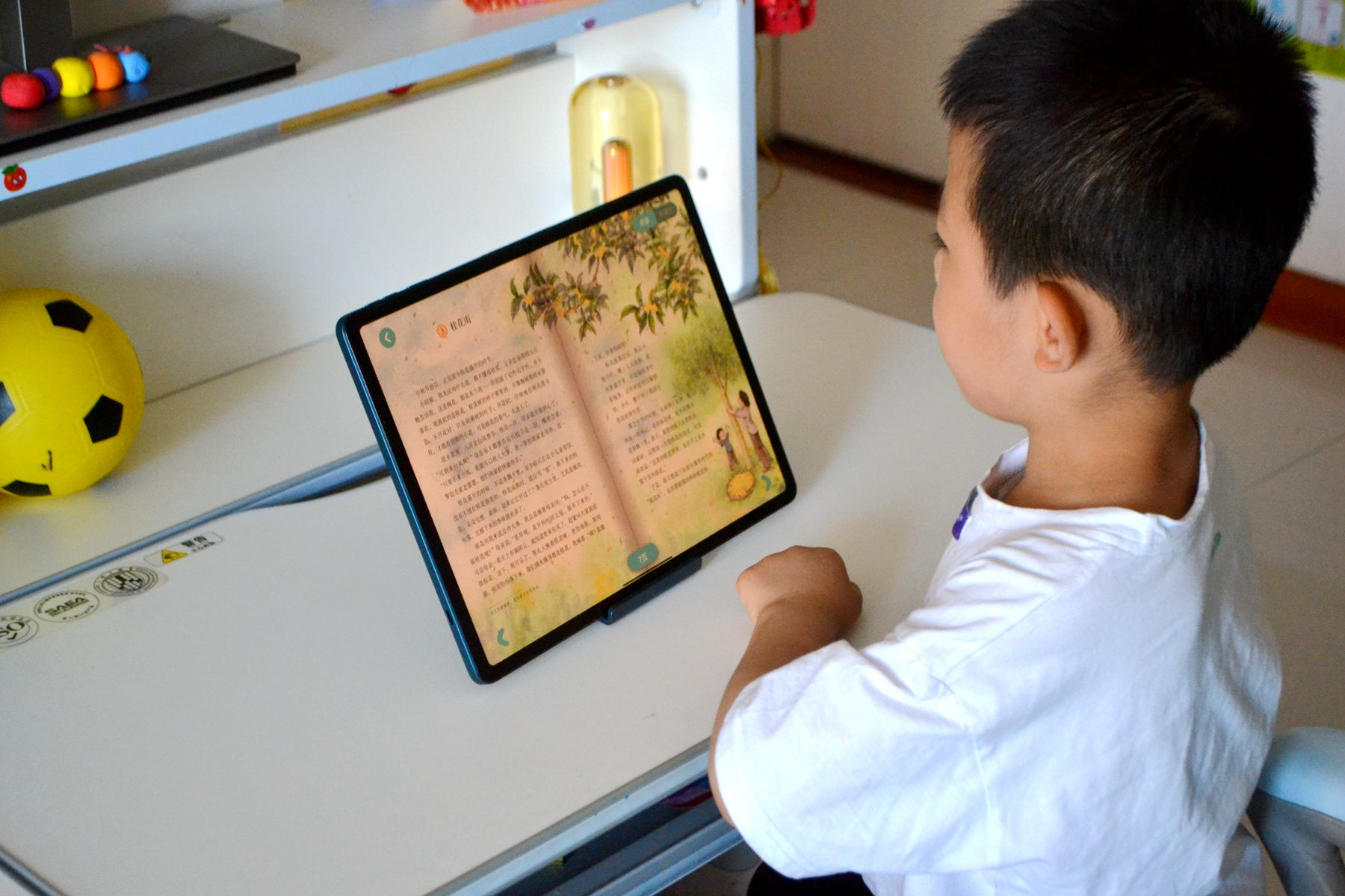 国货逆袭！学习机媲美线下家教！步步高家教机S6做到了