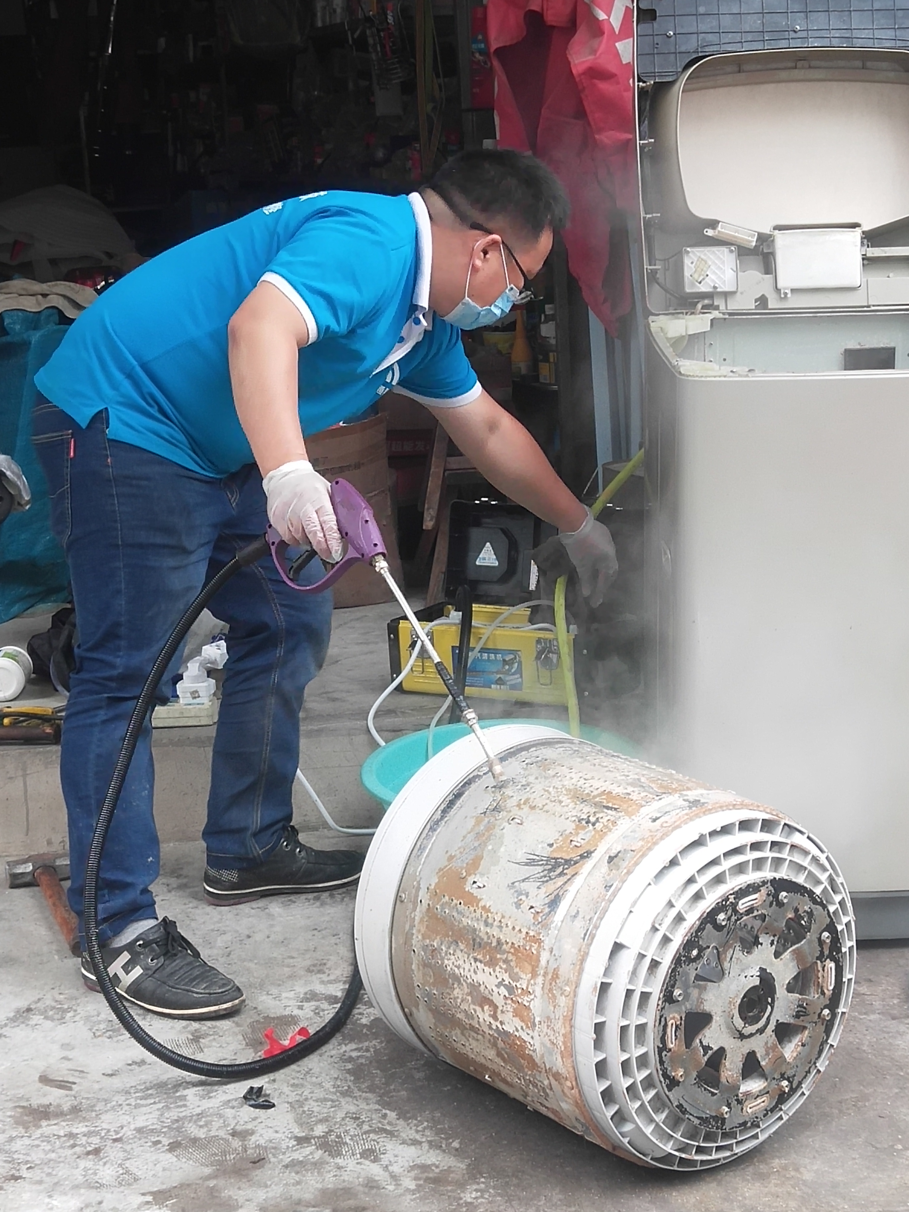 家电维修 技术不重要 想发财就得学会忽悠 上门服务全靠忽悠