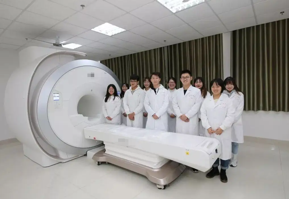 医学专业“幸福感”排名更新，中医学意外垫底，榜首你可能想不到