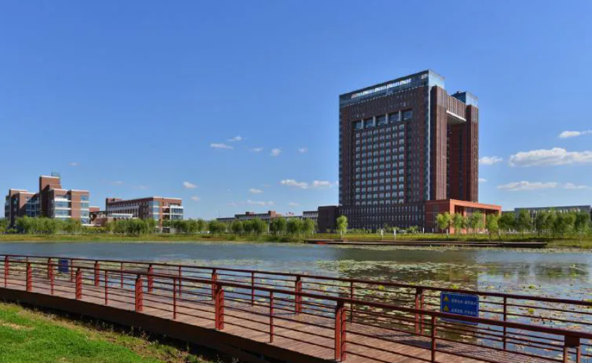 最强榜单！我国排名15强的医科大学，可分为4档，你在第几档？