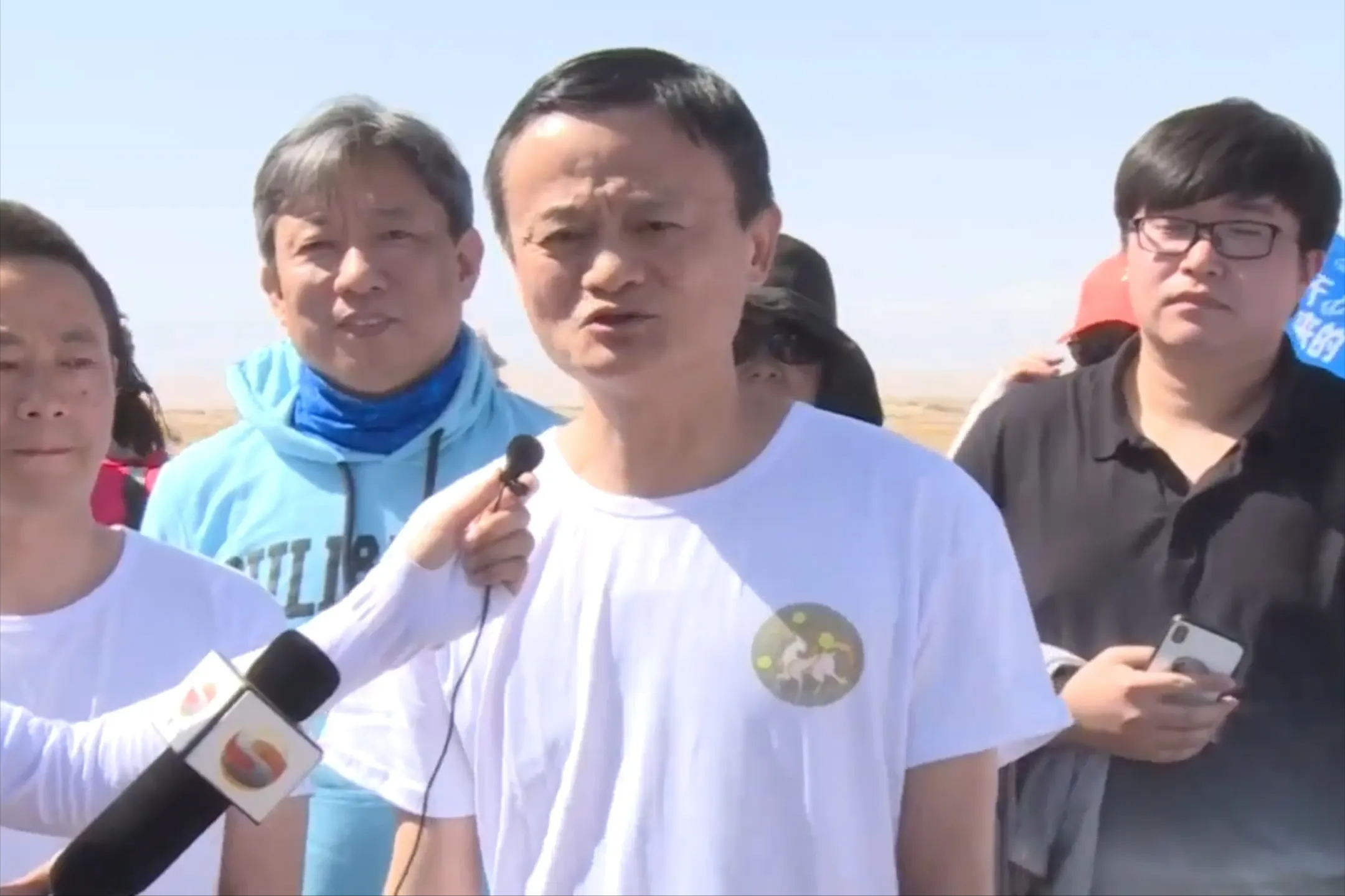 马云曾被质疑“作秀”，要在沙漠种1亿棵树，6年已过，兑现了吗？