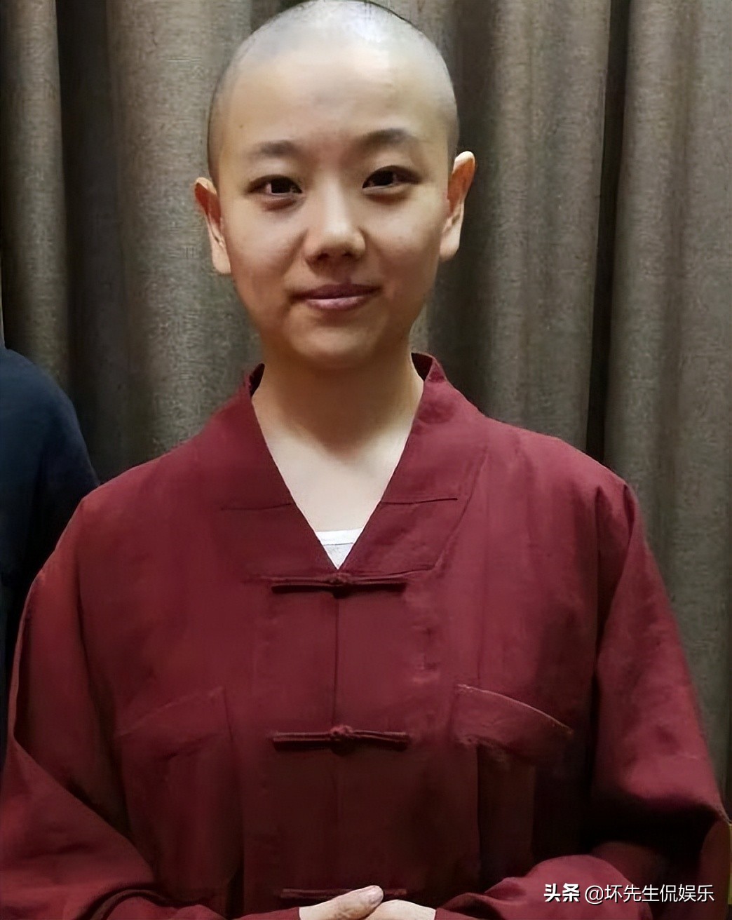 胡雅斯：6岁出道，12岁走红，13岁为学业退圈，31岁皈依佛门