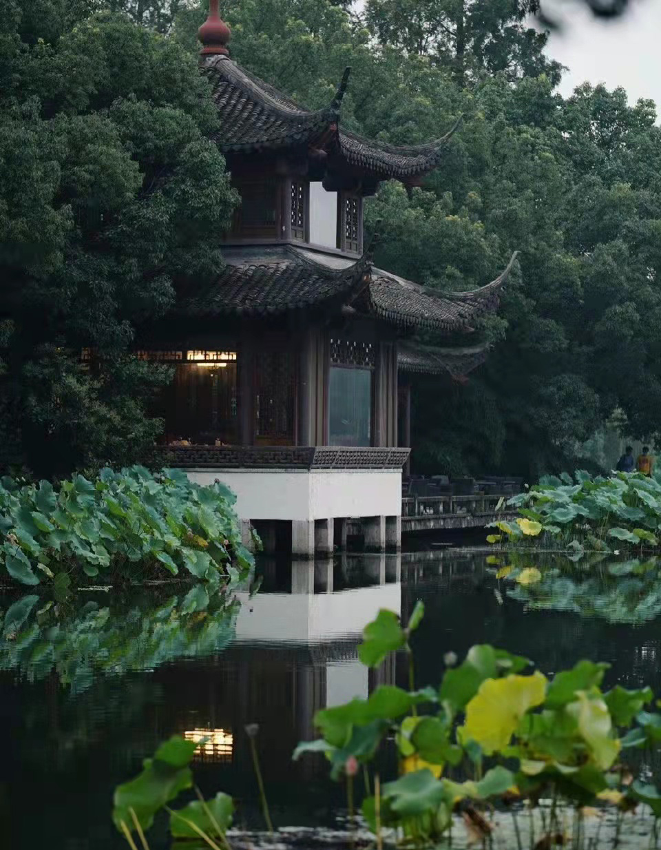 中国自然园林之最--西湖十景