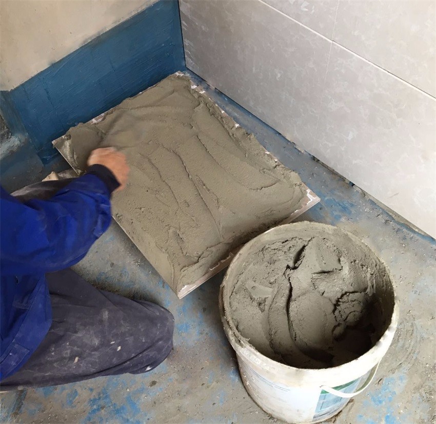 和工人探讨了一下午,才终于搞清楚瓷砖干铺,湿铺和薄贴的区别