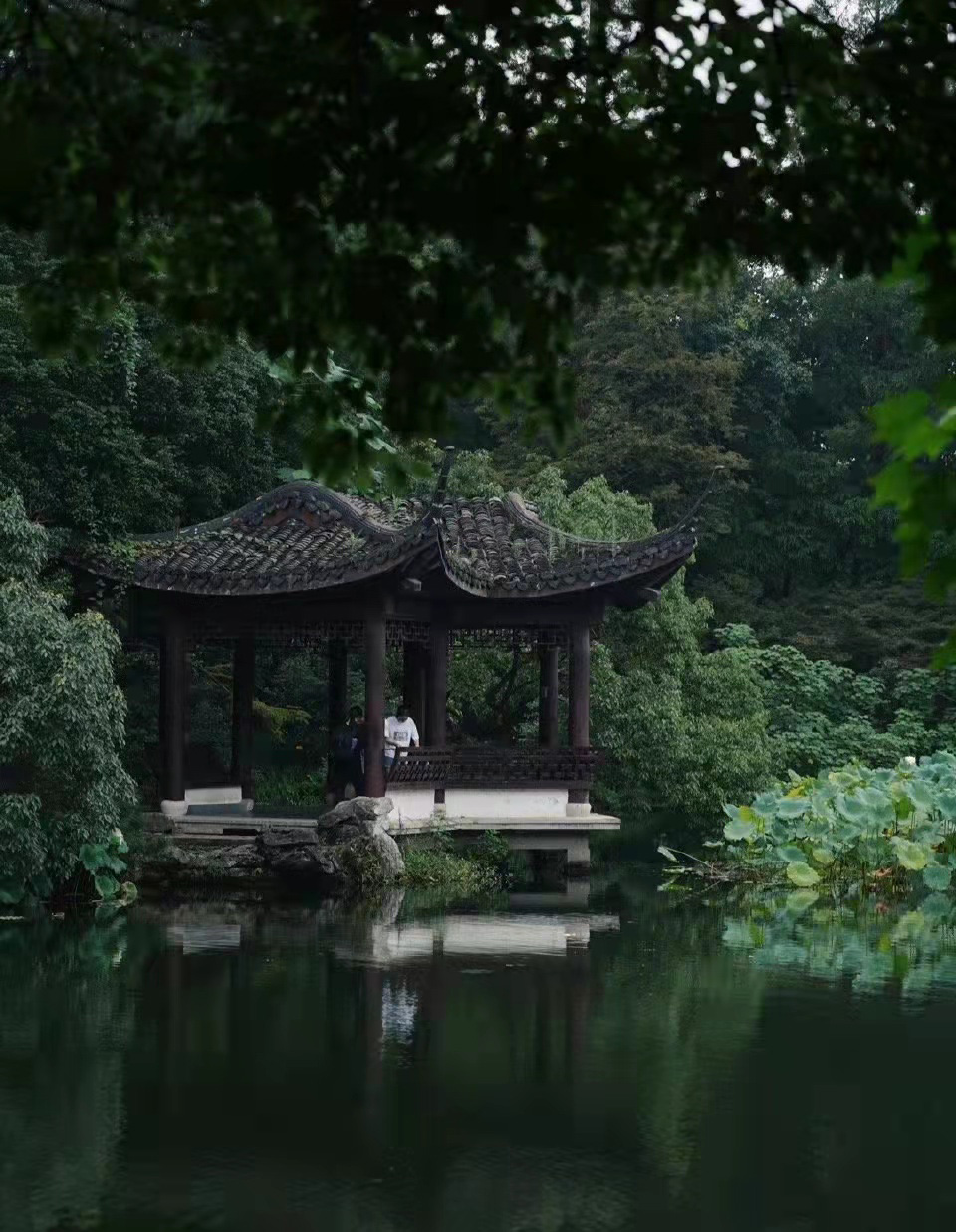 中国自然园林之最--西湖十景