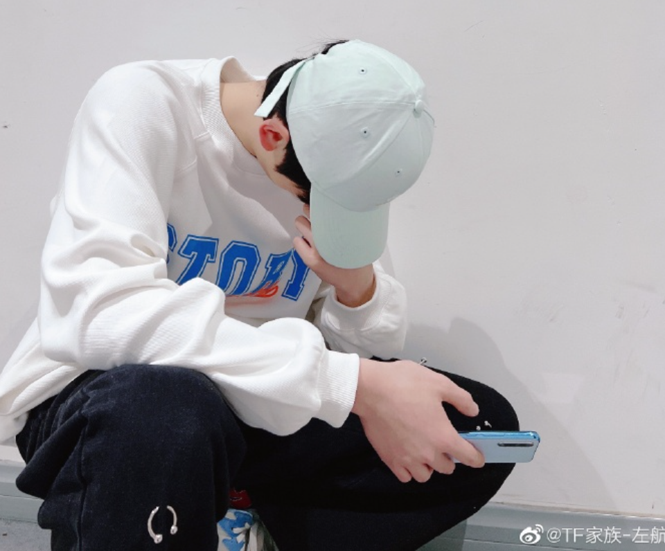 今年是个16岁的小帅哥,左航▽究竟是怎么做到在2年内就一