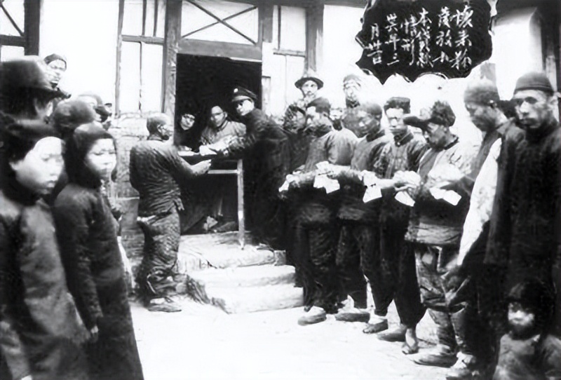 1971年，河北农村会计与村妇日久生情杀害其夫，3年破案百人挖尸