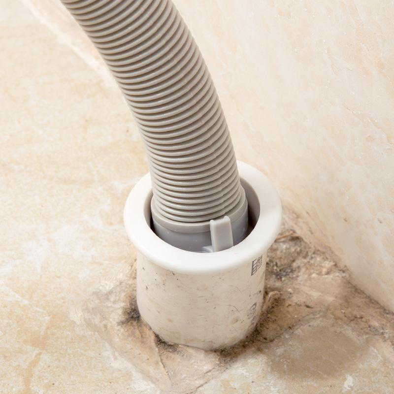 洗衣机排水管不能直接插在地漏里,特别是夏天,问题更多