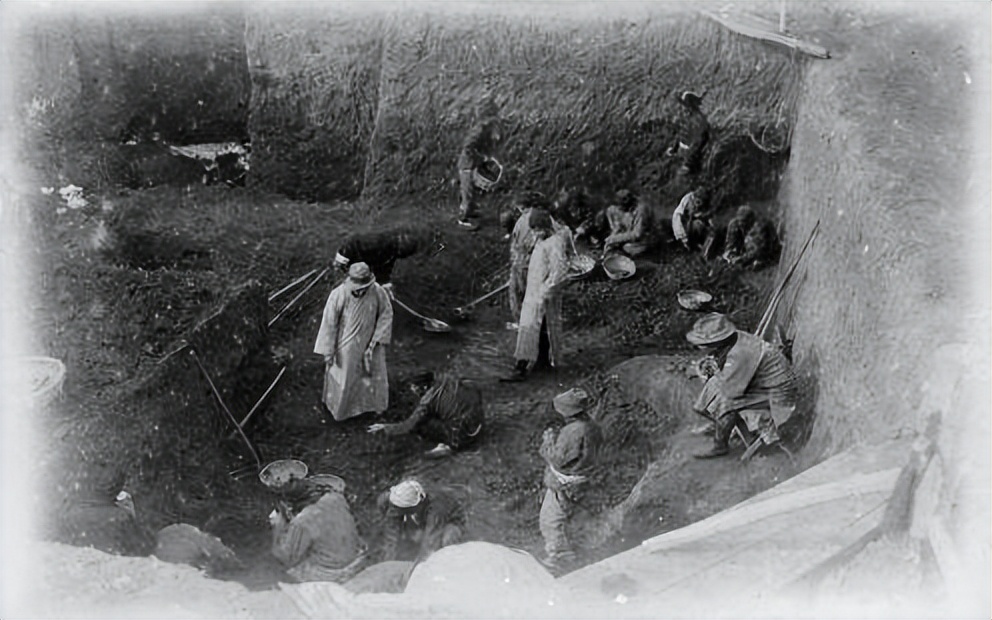 1971年，河北农村会计与村妇日久生情杀害其夫，3年破案百人挖尸