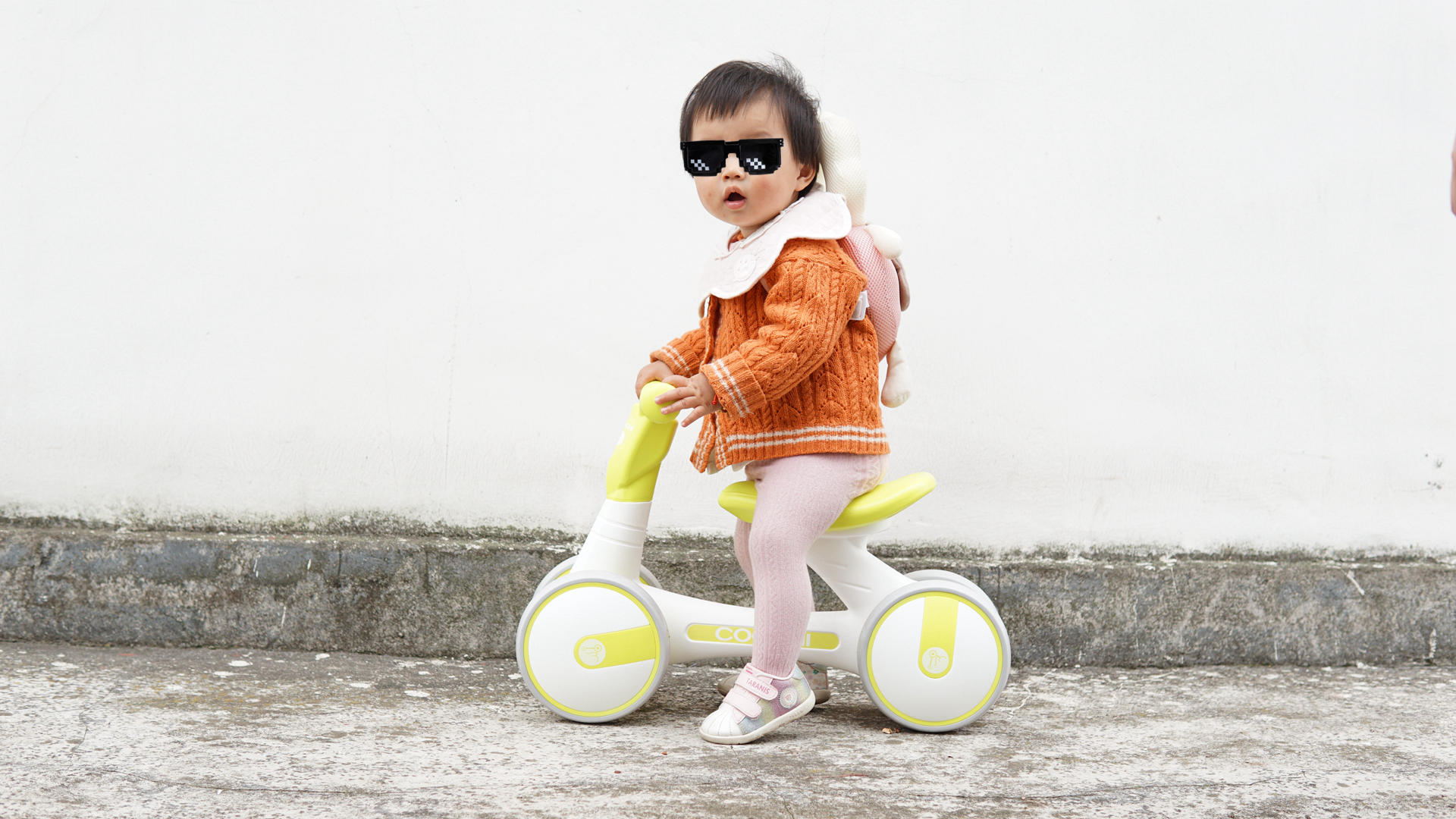 酷骑儿童滑步车测评：宝宝的第一辆学步车