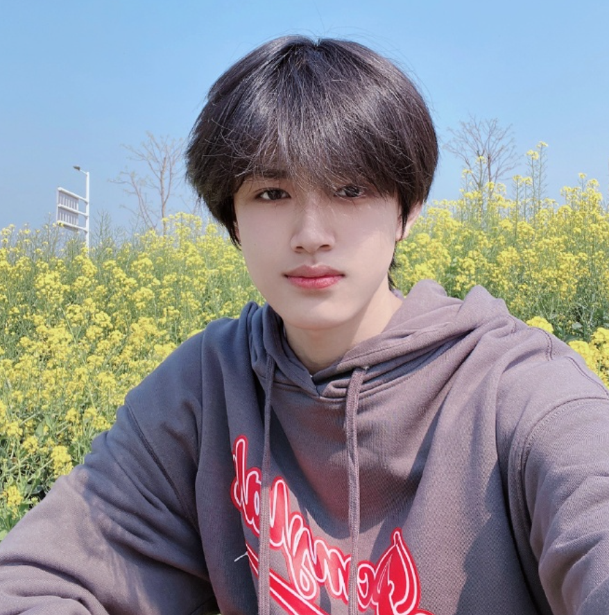 弟弟变酷哥16岁的左航17岁的朱志鑫养成系的魅力真的好绝