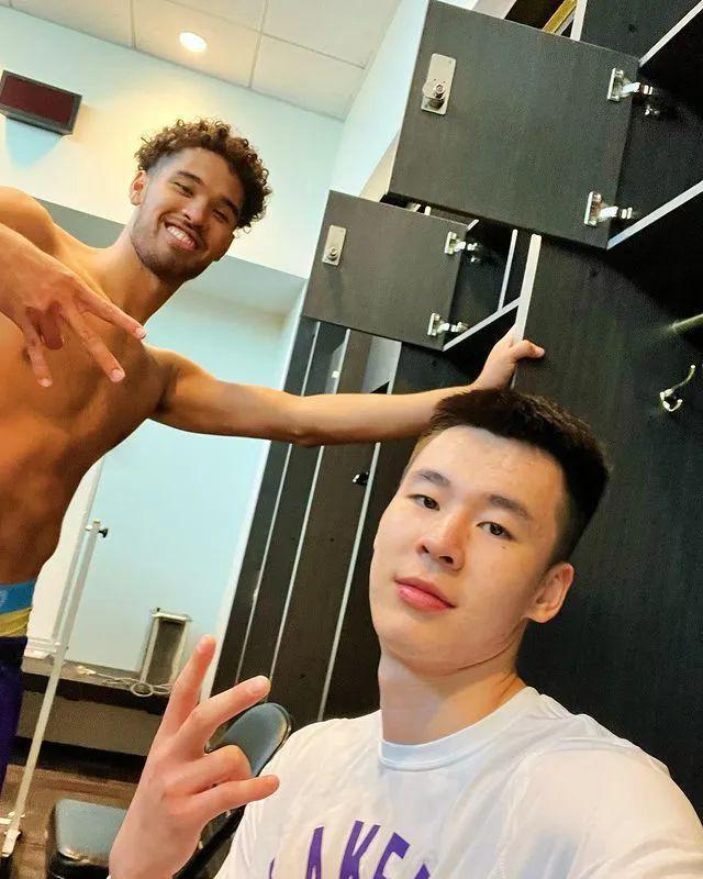 nba选秀人数为什么这么少(余嘉豪郭昊文和曾凡博参加NBA选秀为啥无人问津？都是有原因的)