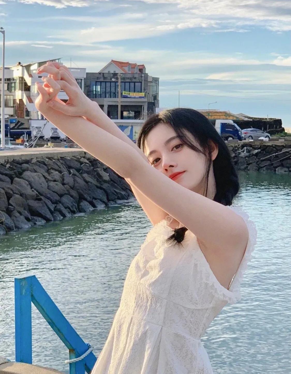 明星图集-鞠婧祎