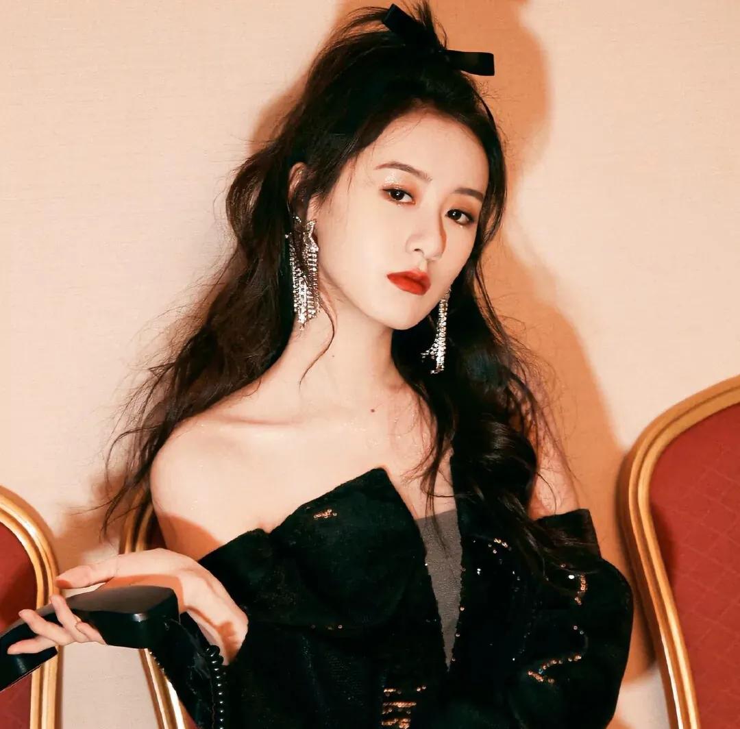 娱乐八卦 赵露思 白鹿 王楚然 袁冰妍 龚俊 赵丽颖 张睿 李易峰 周震南