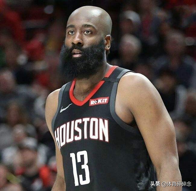 nba哪些球星发型好看(2022年NBA最热门的发型: 光头最经典，脏辫难打理，蓬蓬头人数最多)