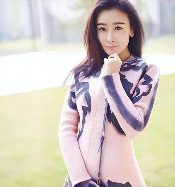 以为自己很红，其实耍大牌都没人理的明星，不觉得尴尬吗？