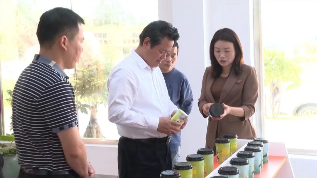 「創新創業創造冠豸」連城：“饒鑫程國家級技能大師工作室”正式授牌