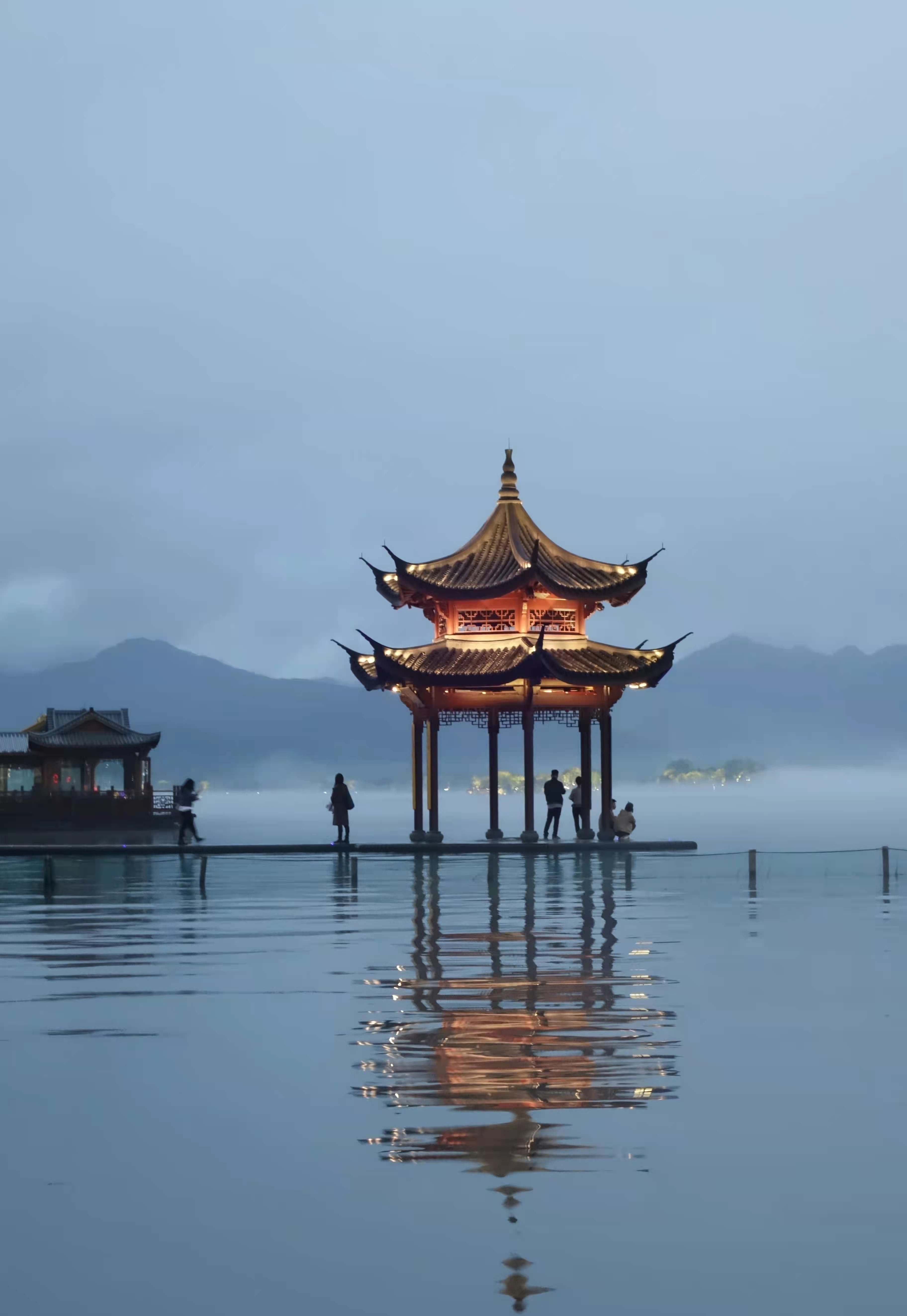 中国自然园林之最--西湖十景